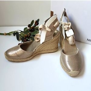 NWOT Nine West Espadrilles size 9½